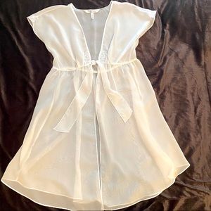 Sheer White Front Tie Robe by Intima BellaDonna